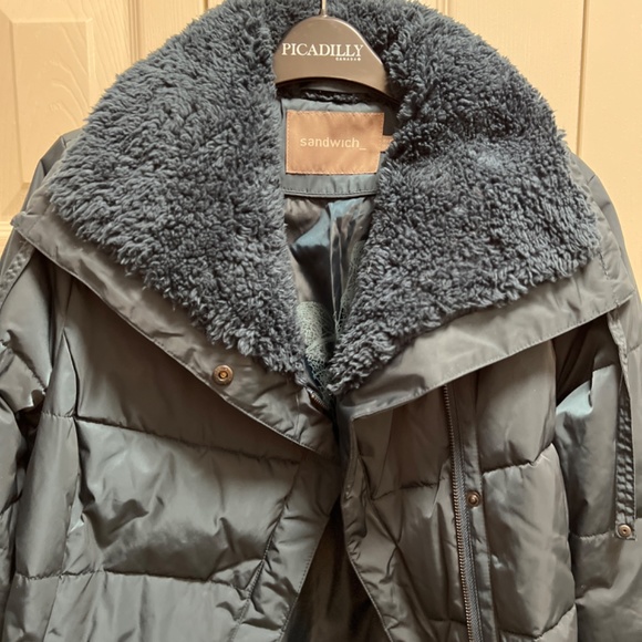 Sandwich Jacket - Picture 3 of 6